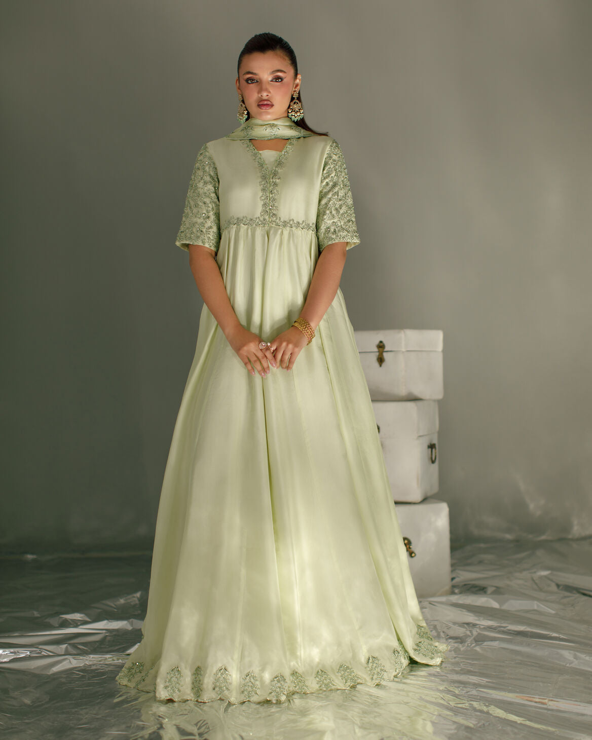 3-Piece Light Mint Tassel Silk Embroidered