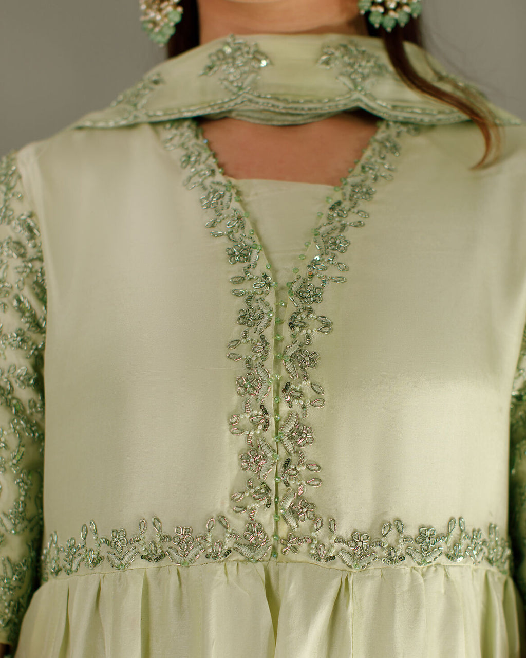 3-Piece Light Mint Tassel Silk Embroidered
