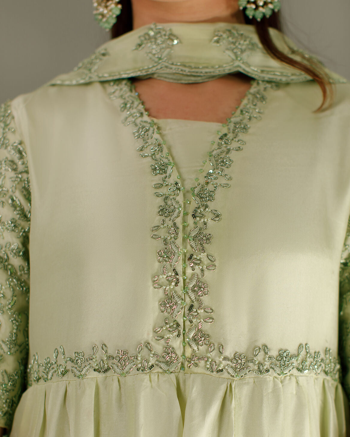 3-Piece Light Mint Tassel Silk Embroidered