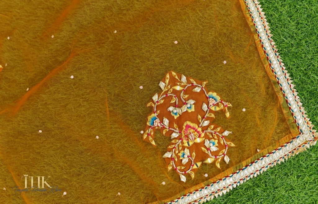 2-Piece Green Jamawar Atlas Embroidered Pishwas