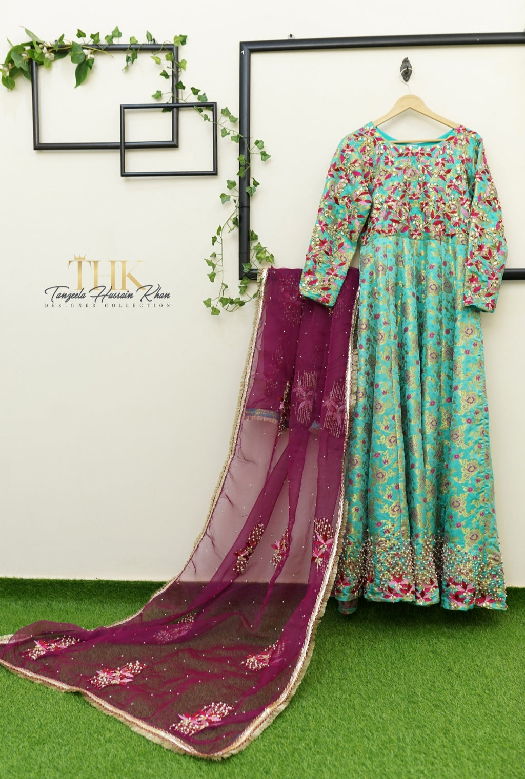 2-Piece Ferozi Jamawar Embroidered Maxi