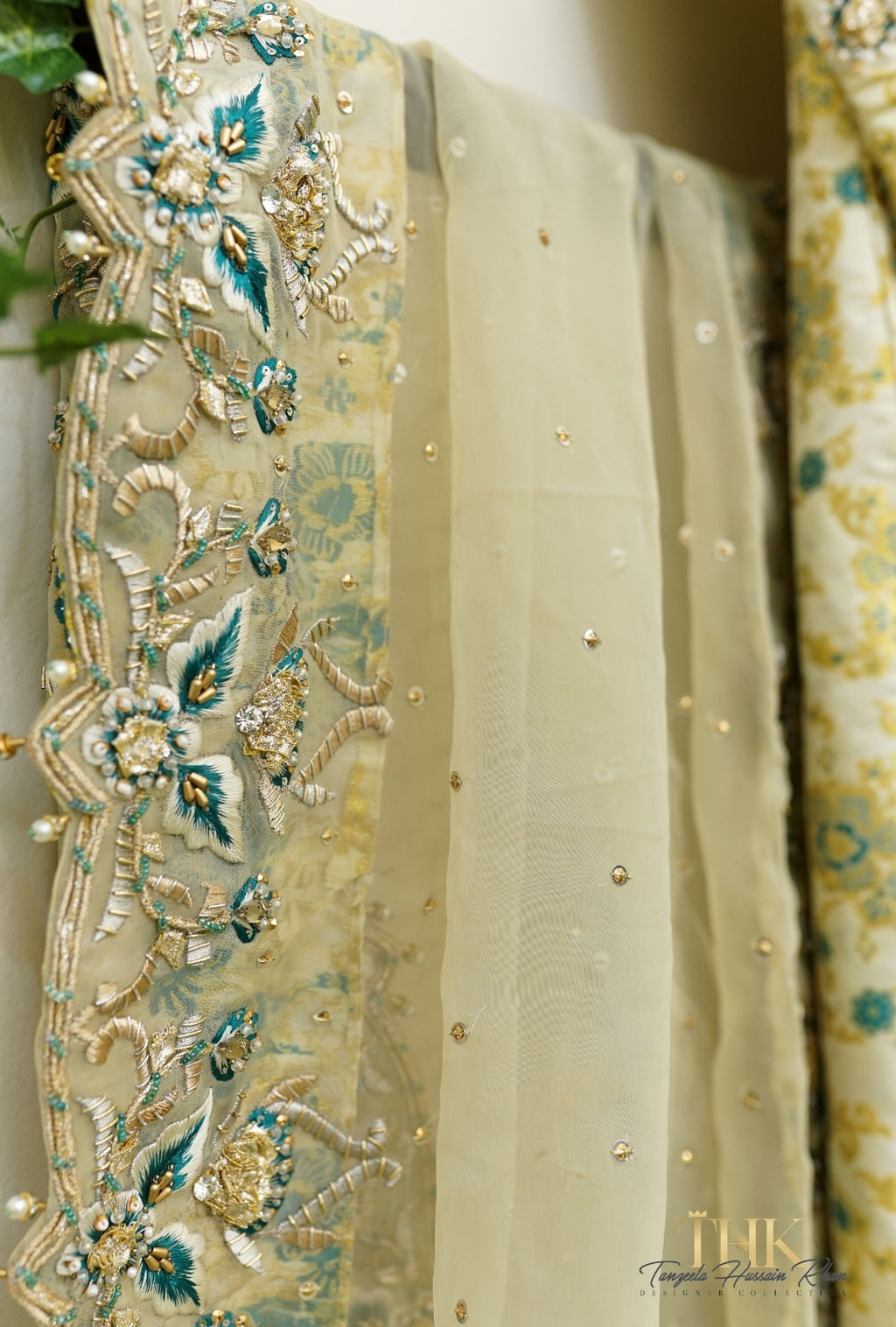 2-Piece White Jamawar Maxi