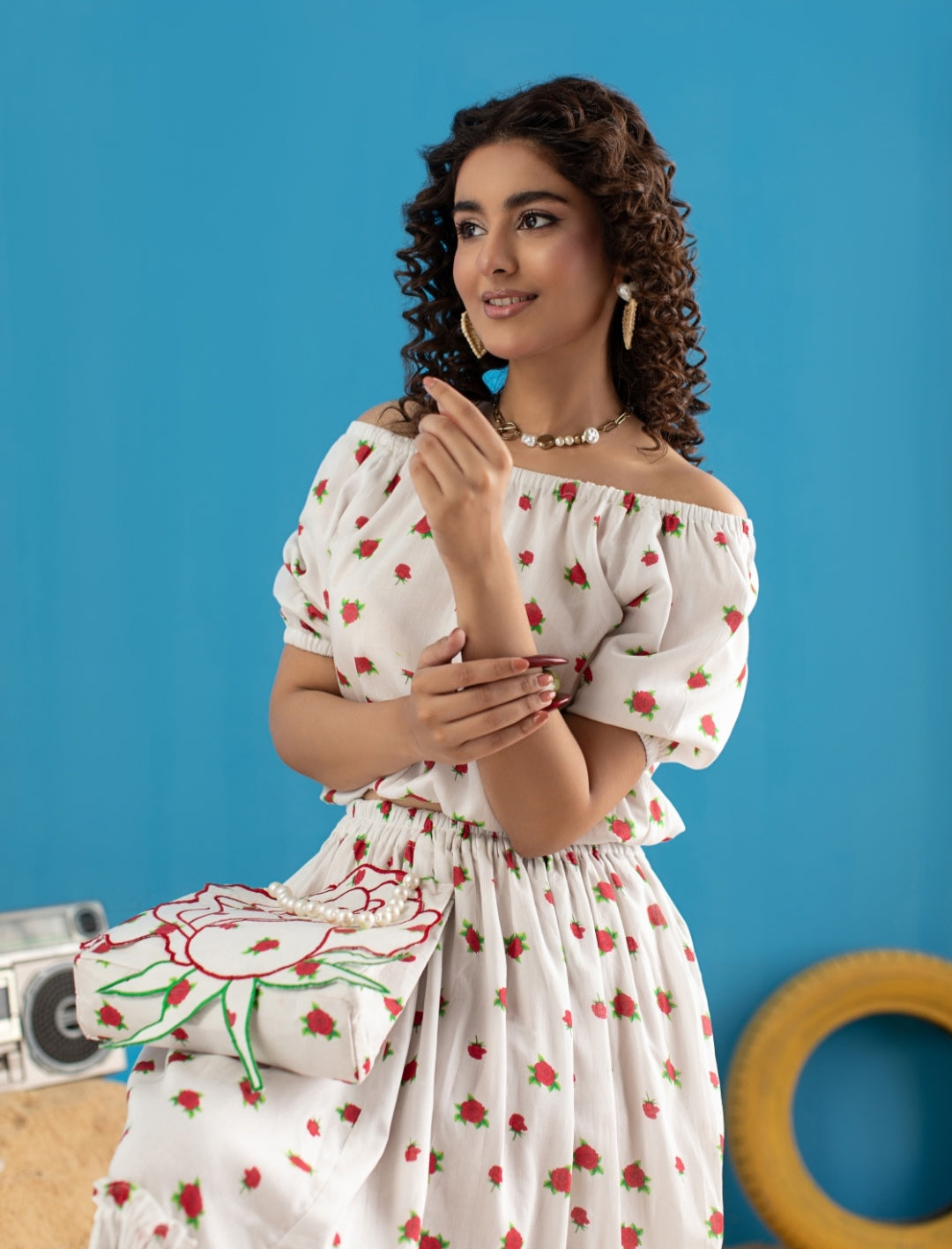 2-Piece White Skirt Blouse