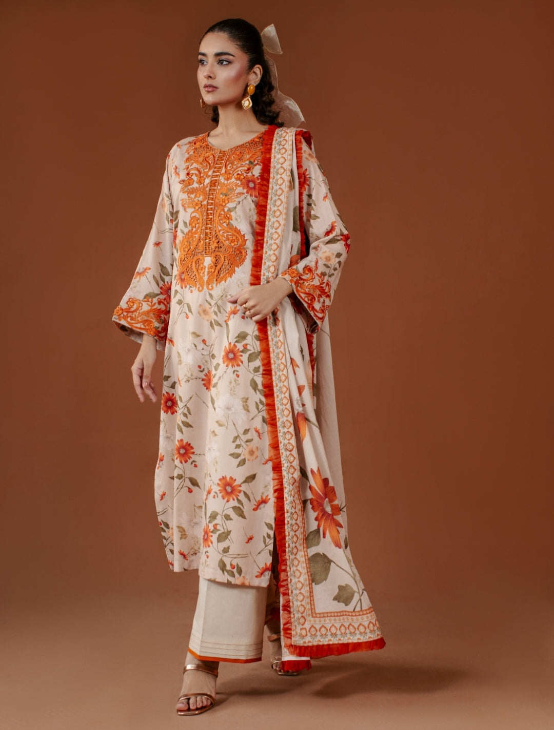 3-Piece Light Biscuit Printed Embroidered