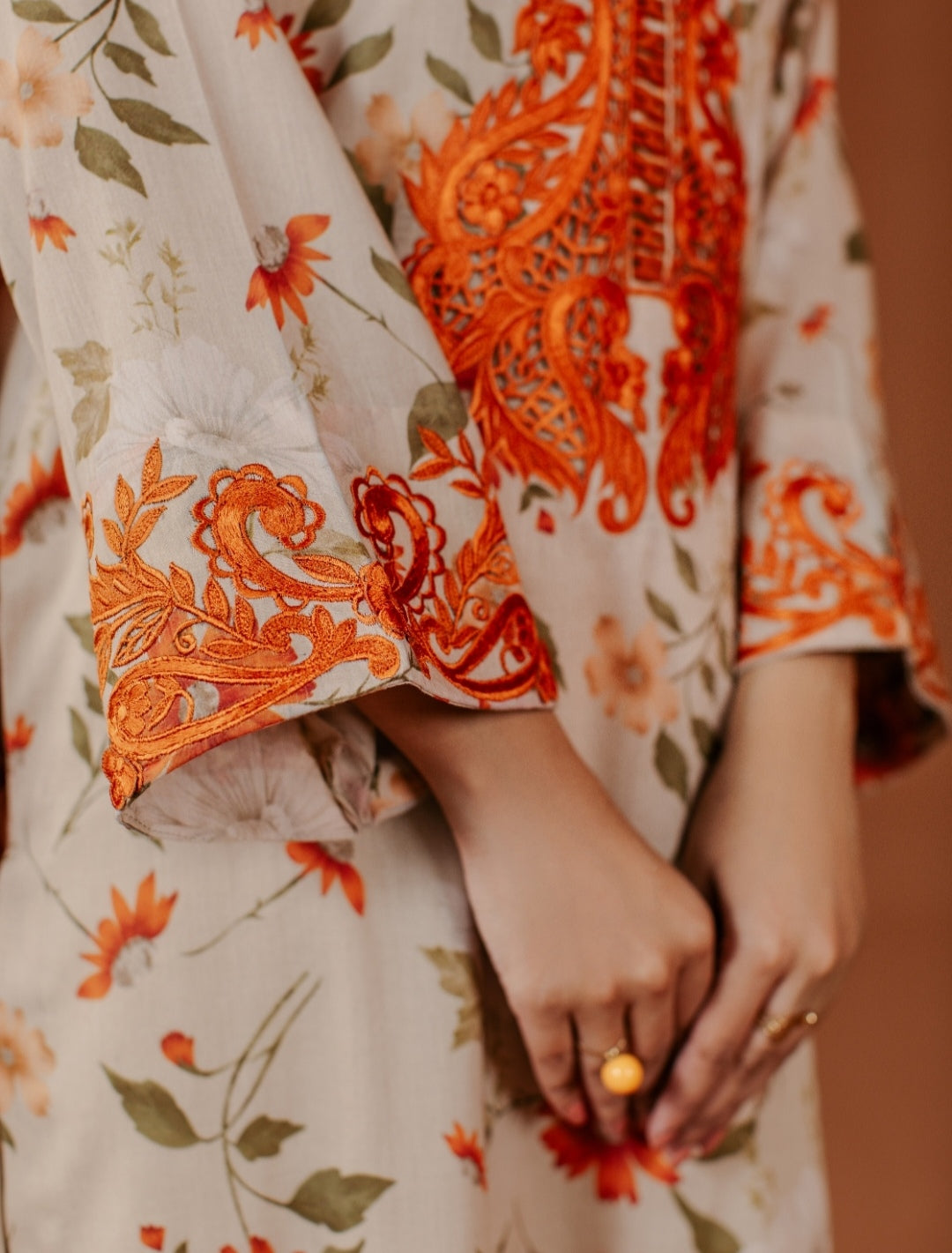 3-Piece Light Biscuit Printed Embroidered