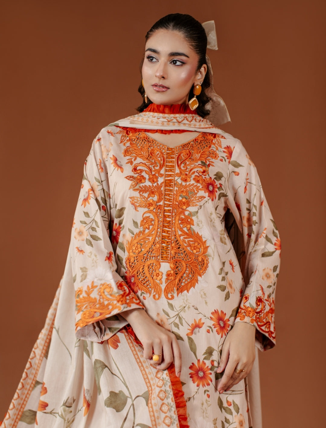 3-Piece Light Biscuit Printed Embroidered