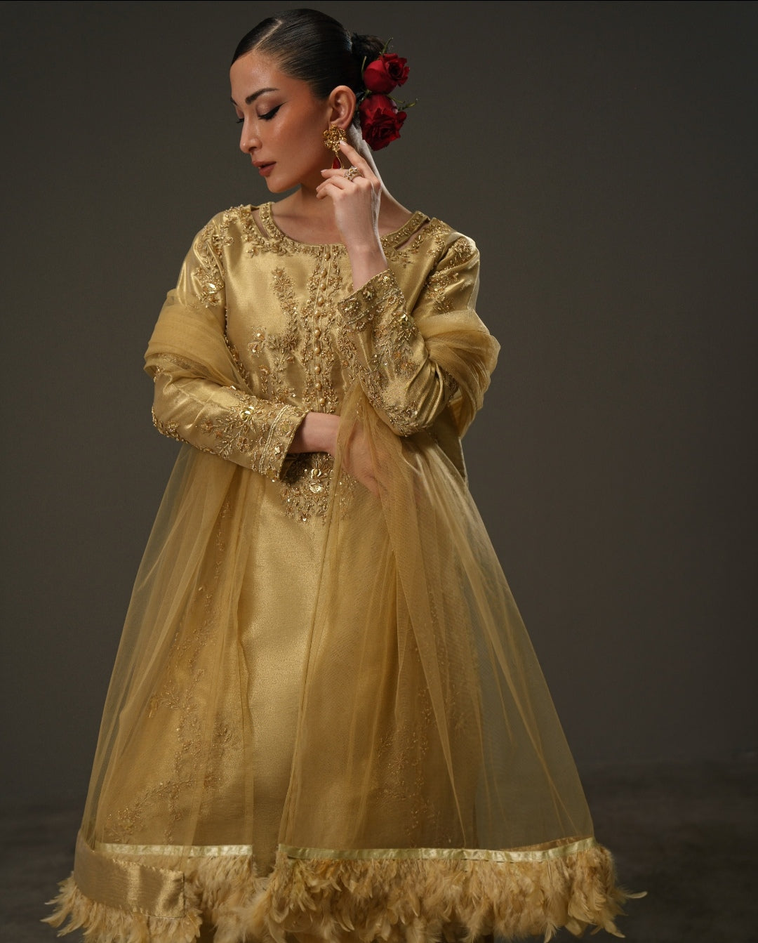 3-Piece Gold Lama Tissue Embroidered
