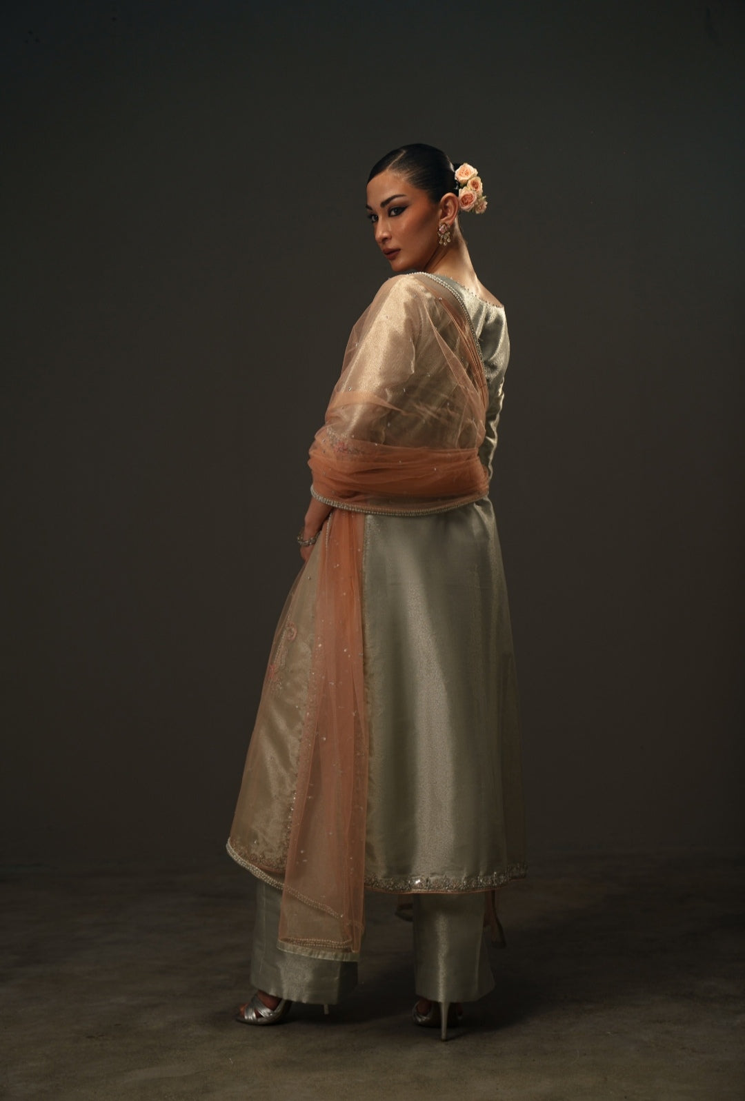 3-Piece Silver and Pink Lama Tissue Embroidered