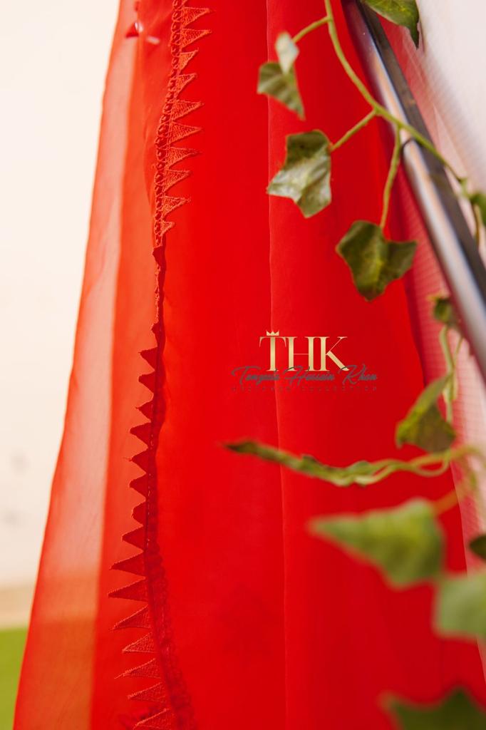 3-Piece Bloody Red TAN-0610