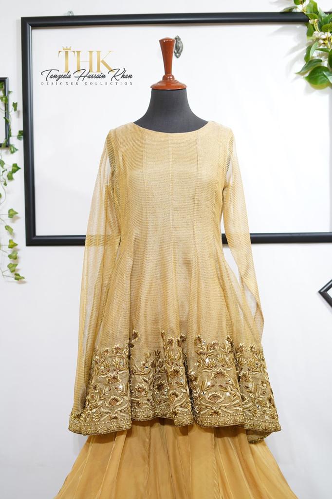 3-Piece Skin Gold Embroidered TAN-0769