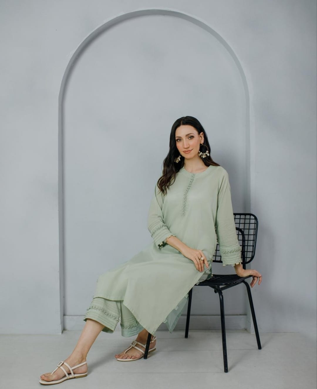 2-Piece Pastel Pista Lawn