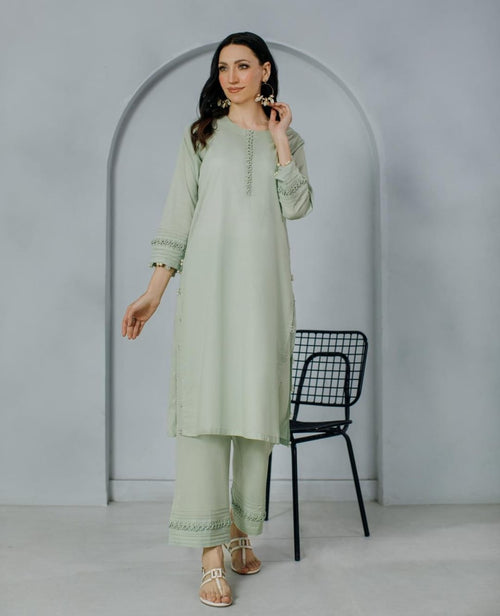 2-Piece Pastel Pista Lawn