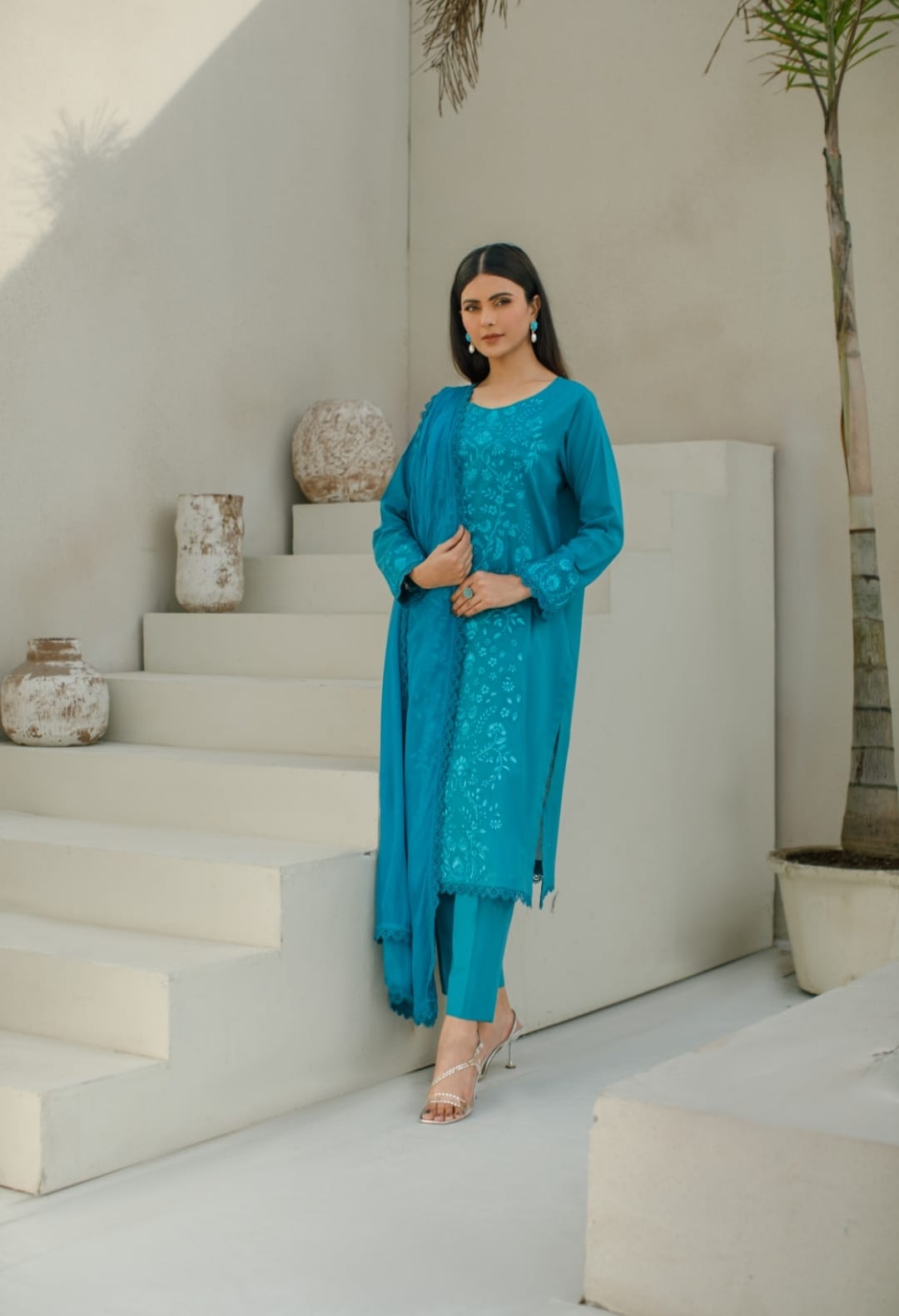 3-Piece Crystal Tale Lawn