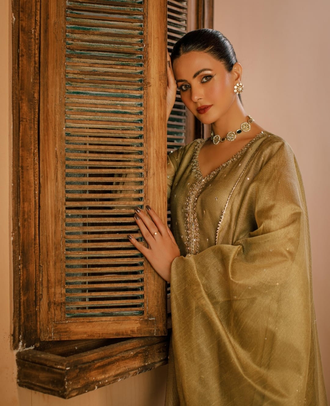 3-Piece Skin Embroidered Cotton Net