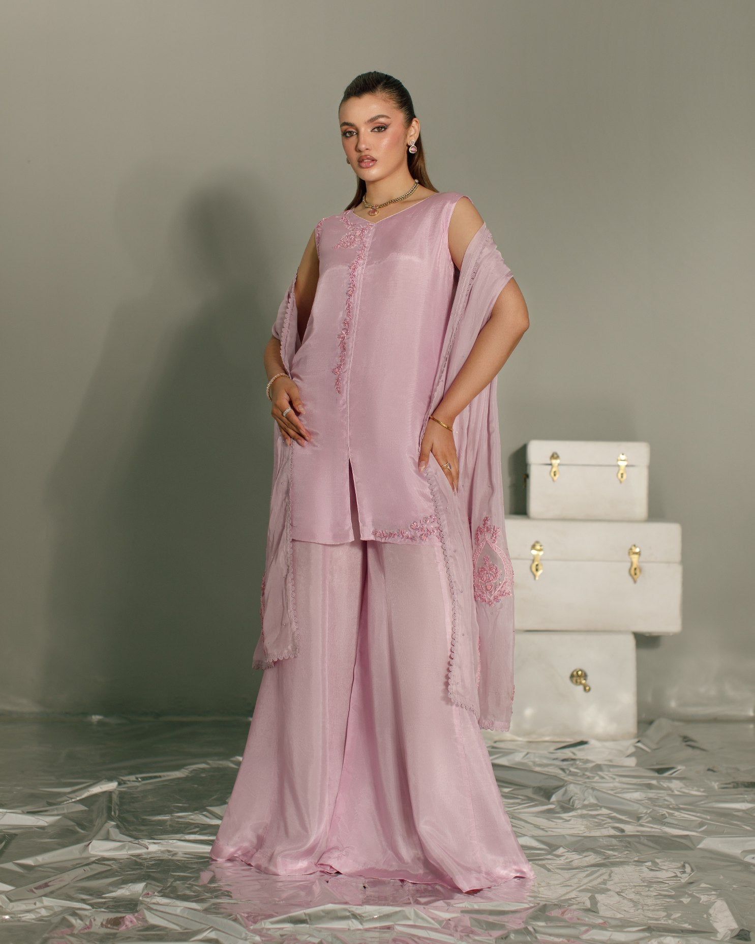 3-Piece Pastel Lilac Tassel Silk Embroidered