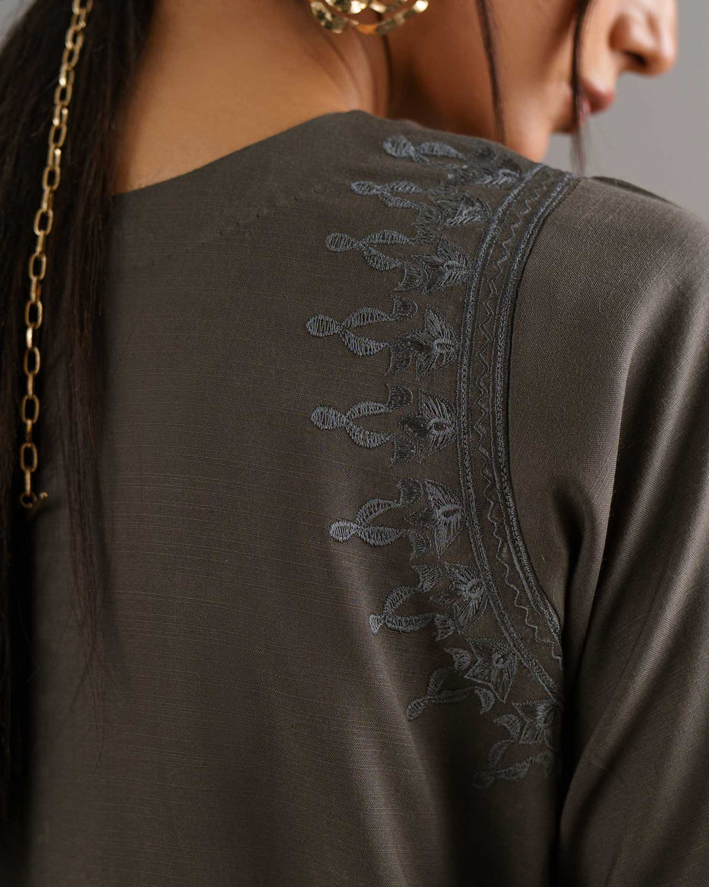 3-Piece Gray Woolina Embroidered