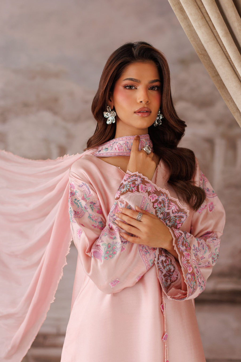 2-Piece Pink Kaftan Shisha Silk Embroidered