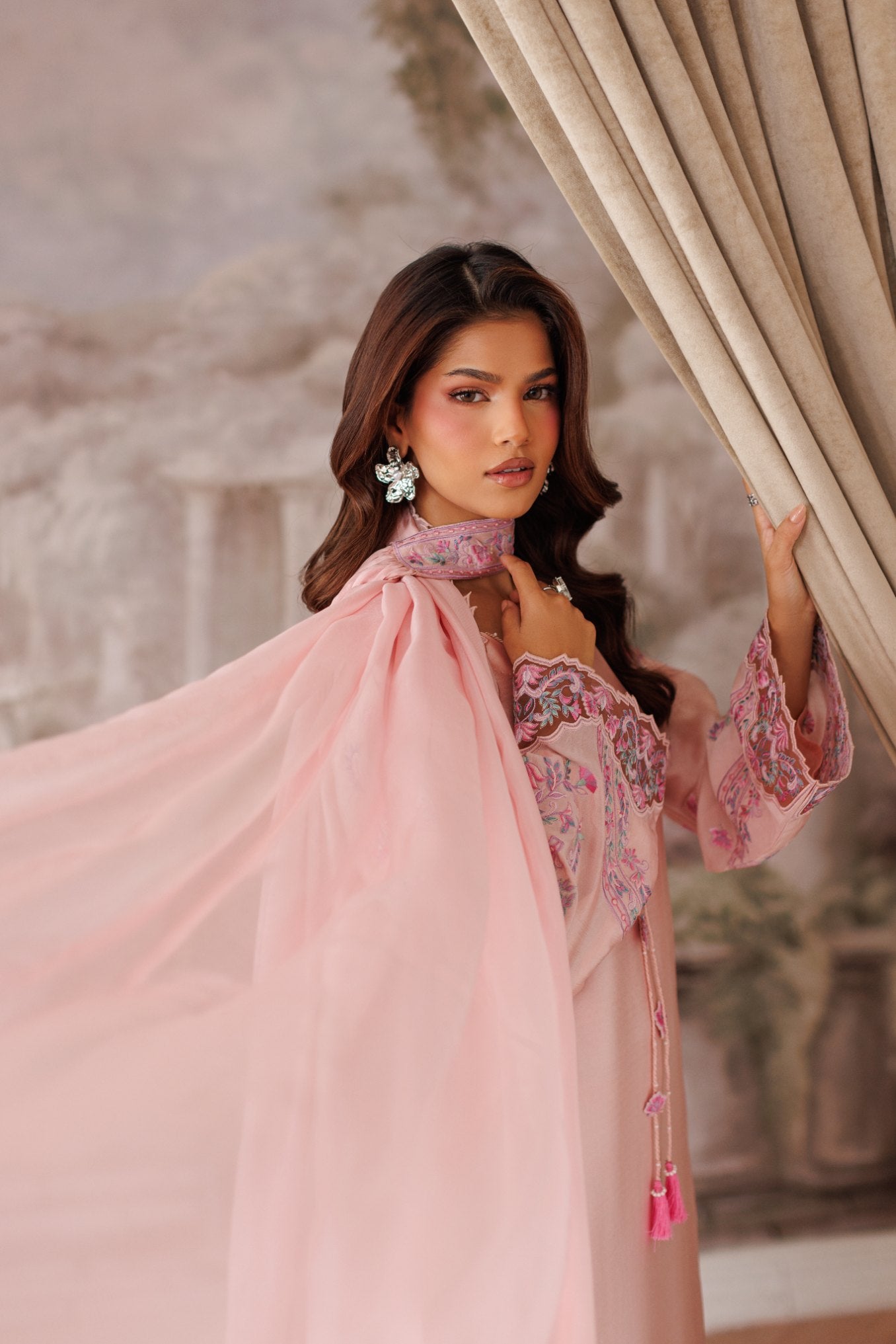 2-Piece Pink Kaftan Shisha Silk Embroidered