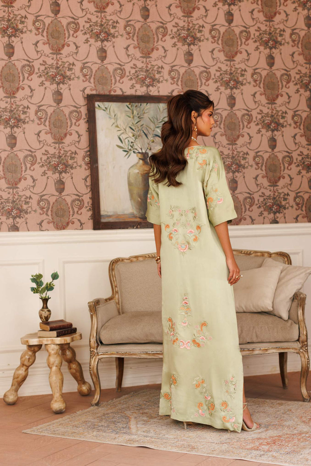 1-Piece Apple Green Kaftan Shisha Silk Embroidered
