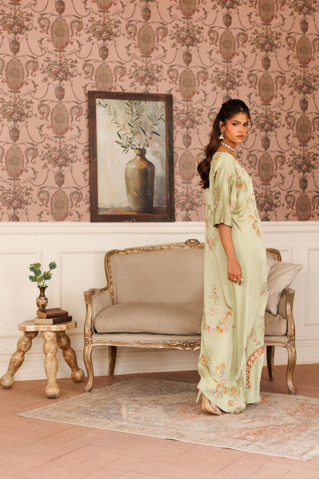 1-Piece Apple Green Kaftan Shisha Silk Embroidered