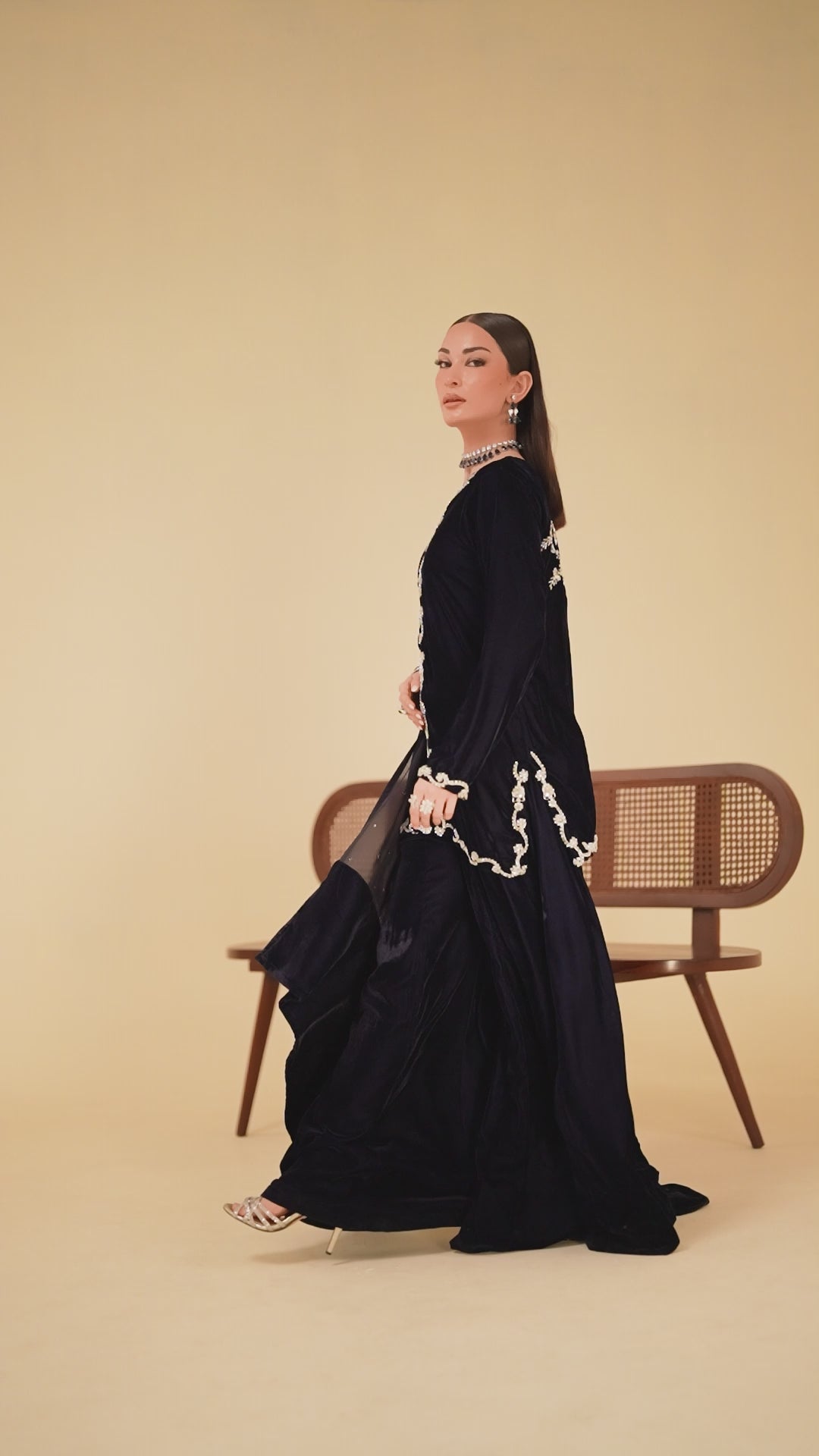 3-Piece Navy Blue Velvet Embroidered